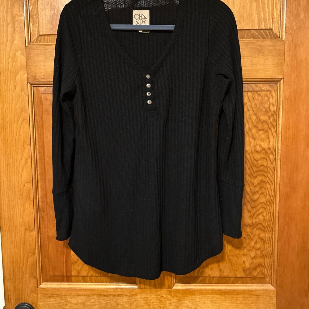 Chaser Women’s Black Long Sleeve 4 Button Henley Top Sz Lg-EUC